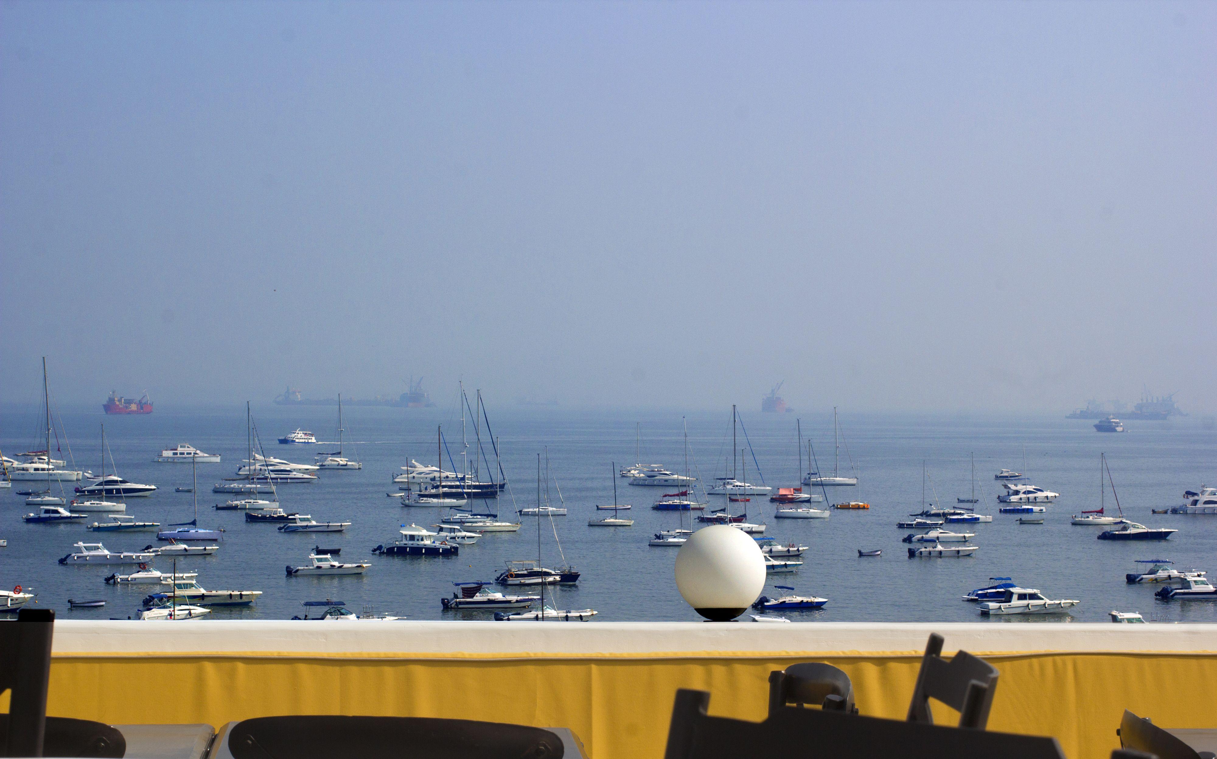Hotel Harbour View Colaba, Mumbai